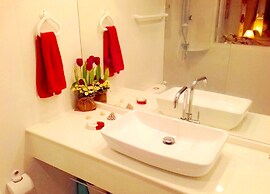 Your Dream Vacation Starts Here See Inside