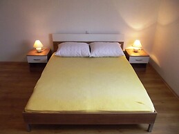 Classic Attic Apartment