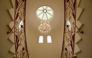 Luxurious Villa Anthi