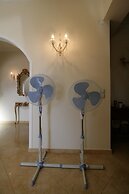 Luxurious Villa Anthi