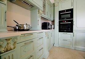 Luxurious Villa Anthi