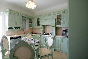 Luxurious Villa Anthi