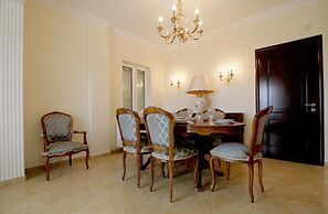 Luxurious Villa Anthi