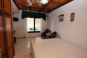 Nilly's Central Luxury Apartments