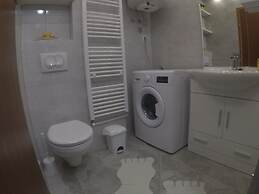 Comfortable Apartment in Stari Grad