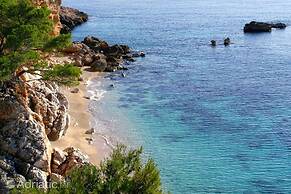 Comfortable Apartment in Stari Grad