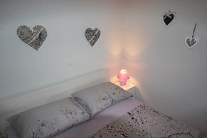 Groundfloor Apartment Rustica With 2 Bedrooms