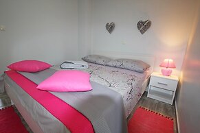 Groundfloor Apartment Rustica With 2 Bedrooms