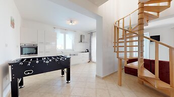 Villa Novalja Katarina