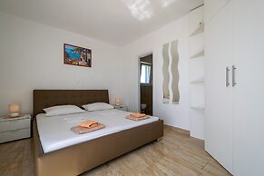 Villa Novalja Katarina