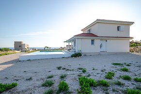 Villa Novalja Katarina