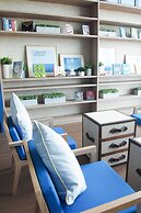 Baan Kiang Fah 1607 by Montri C