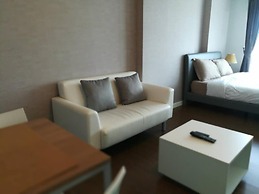 Baan Kiang Fah 1607 by Montri C