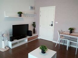 Baan Kiang Fah 1607 by Montri C