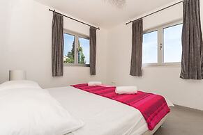 In Center Near the Marina and Beach