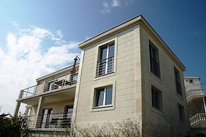 In Center Near the Marina and Beach