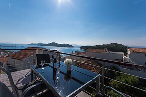 Amaizing sea View in Center and Near the Beach