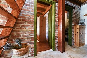 Traditional Stone House Bura - Nature Park Velebit