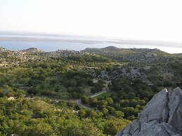 Traditional Stone House Bura - Nature Park Velebit