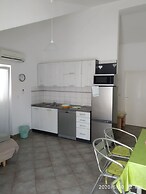 Apartment for 4 Guests Near the Beach in Biograd, Lovely Garden Modern