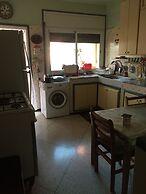 Room-property in a Quiet Area Close to t