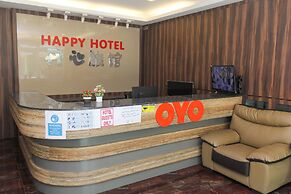 OYO 90027 Happy Hotel