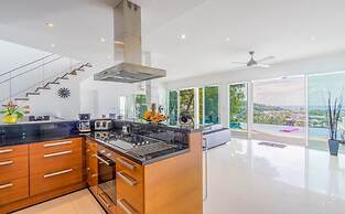 Villa Ginborn Amazing 5 Bdr Sea View Pool Villa