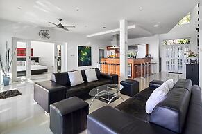 Villa Ginborn Amazing 5 Bdr Sea View Pool Villa