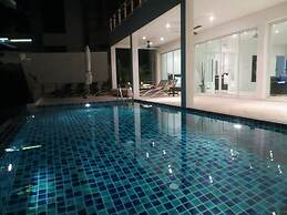 Villa Ginborn Amazing 5 Bdr Sea View Pool Villa