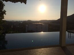 Villa Ginborn Amazing 5 Bdr Sea View Pool Villa