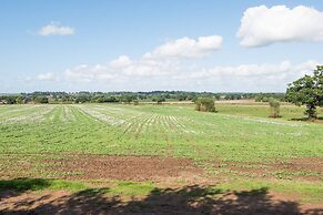 Super Spacious Barn Conversion With Free Wifi, Netflix Fireplace