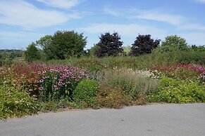 Super Spacious Barn Conversion With Free Wifi, Netflix Fireplace