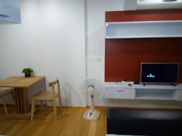 Baan View Viman Condominium 416 by Montri C