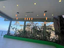 Luxury Beach Frontage Villa With Amazing Views for Rent