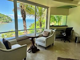 Luxury Beach Frontage Villa With Amazing Views for Rent