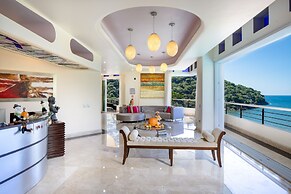 Luxury Beach Frontage Villa With Amazing Views for Rent
