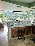 Luxury Beach Frontage Villa With Amazing Views for Rent