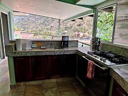 Luxury Beach Frontage Villa With Amazing Views for Rent