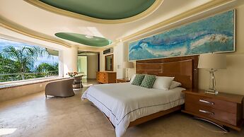 Luxury Beach Frontage Villa With Amazing Views for Rent
