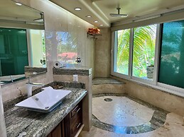 Luxury Beach Frontage Villa With Amazing Views for Rent