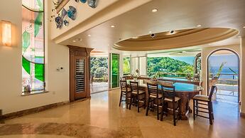 Luxury Beach Frontage Villa With Amazing Views for Rent