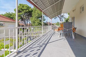 Great Location in Biograd, Large Terrace and 200m to the Beach! 2 Gues