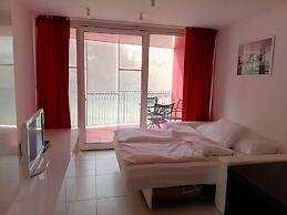 No5 Studio With Garden View