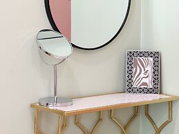 Safari 39sqm 1br Apartment Pool Walk to Naiyang Beach