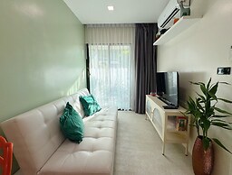 Safari 39sqm 1br Apartment Pool Walk to Naiyang Beach