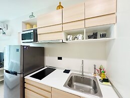 Safari 39sqm 1br Apartment Pool Walk to Naiyang Beach