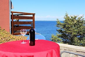 Holiday House Kolic for 2 Persons