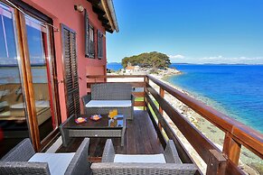 Holiday House Kolic for 2 Persons