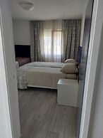 Apartment Located Directly on the Sea, With sea Views and Stunning Vie