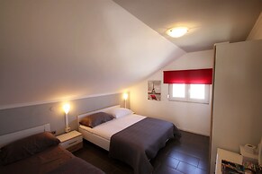 Apartment Located Directly on the Seaside, With Stunning Views and Sea